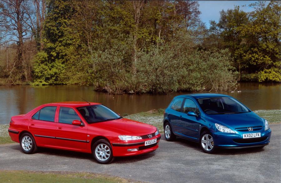  Peugeot 406 1999 года  (фото 13 из 15)
